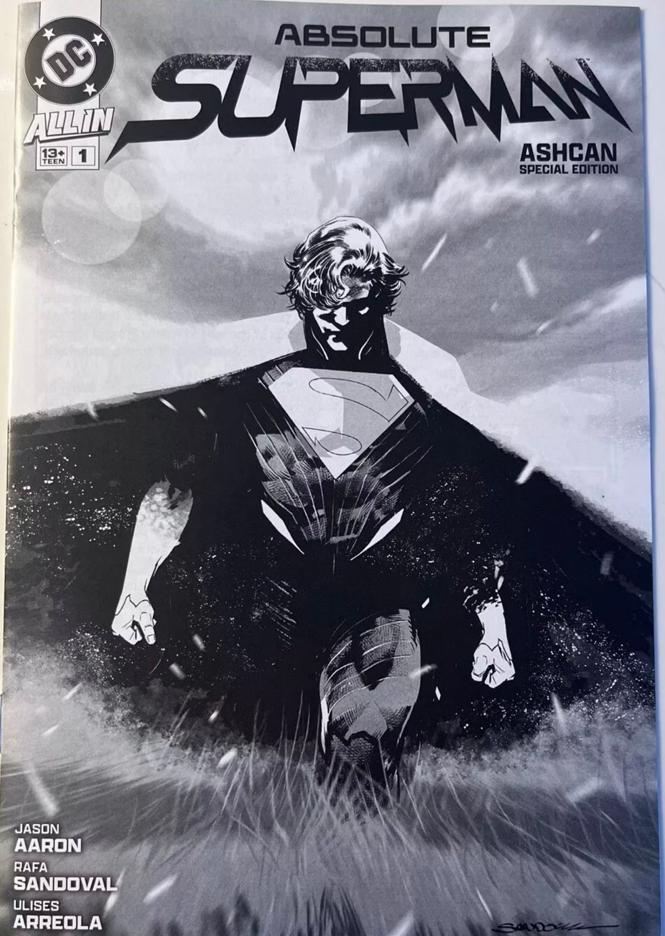 ABSOLUTE SUPERMAN AND ABSOLUTE WONDER WOMAN NYCC ASHCAN SPECIAL EDITION (2024)